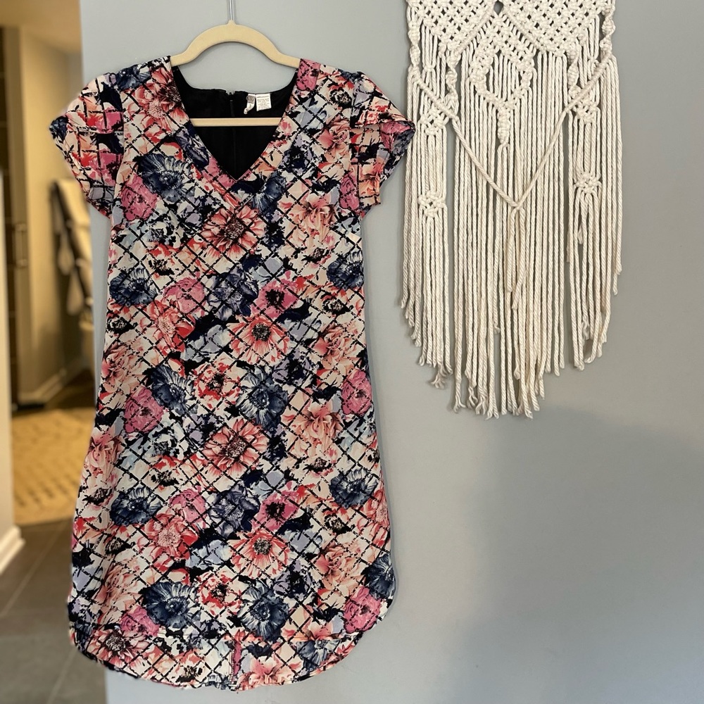 Gorgeous multicolor business casual dress